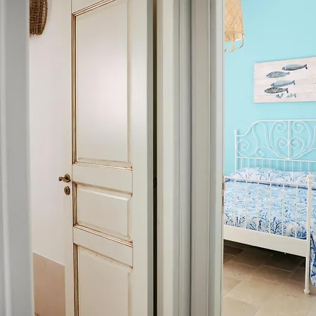 Casa Versomare Corte Nel Mediterraneo Holiday home *
