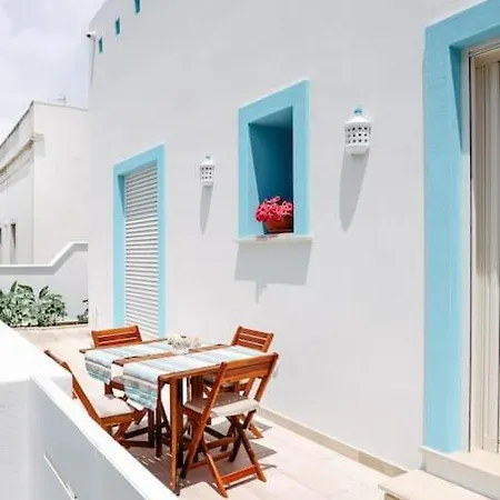 Casa Versomare Corte Nel Mediterraneo