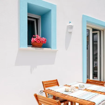 Casa Versomare Corte Nel Mediterraneo Holiday home *